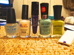 L.A. Colors Calcium Treatment/ NYC French Tip White/ Julep Eden/ Wet n Wild I Need a Refresh-Mint/ Orchid Twist of Lime/ Makeup Sponge